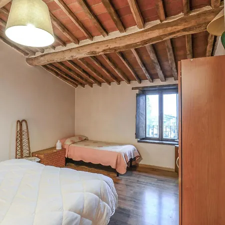 2 Bedroom Pet Friendly In Holiday home Borgo a Mozzano